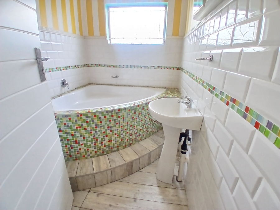 3 Bedroom Property for Sale in Atteridgeville Gauteng