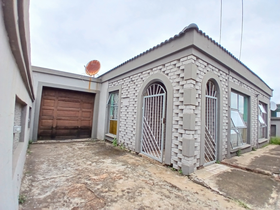 3 Bedroom Property for Sale in Atteridgeville Gauteng