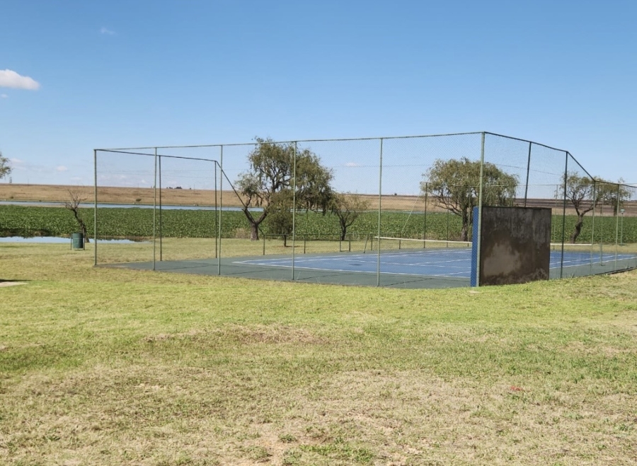 5 Bedroom Property for Sale in Bronkhorstbaai Gauteng