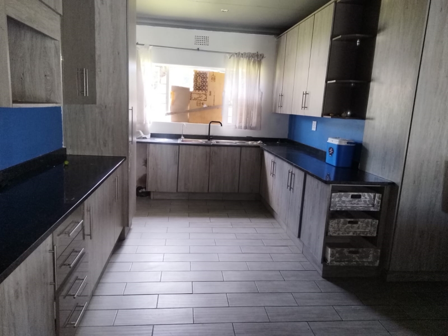 3 Bedroom Property for Sale in Aston Manor Gauteng