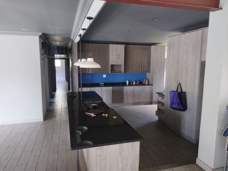 3 Bedroom Property for Sale in Aston Manor Gauteng