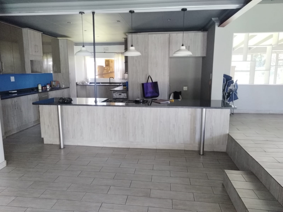 3 Bedroom Property for Sale in Aston Manor Gauteng