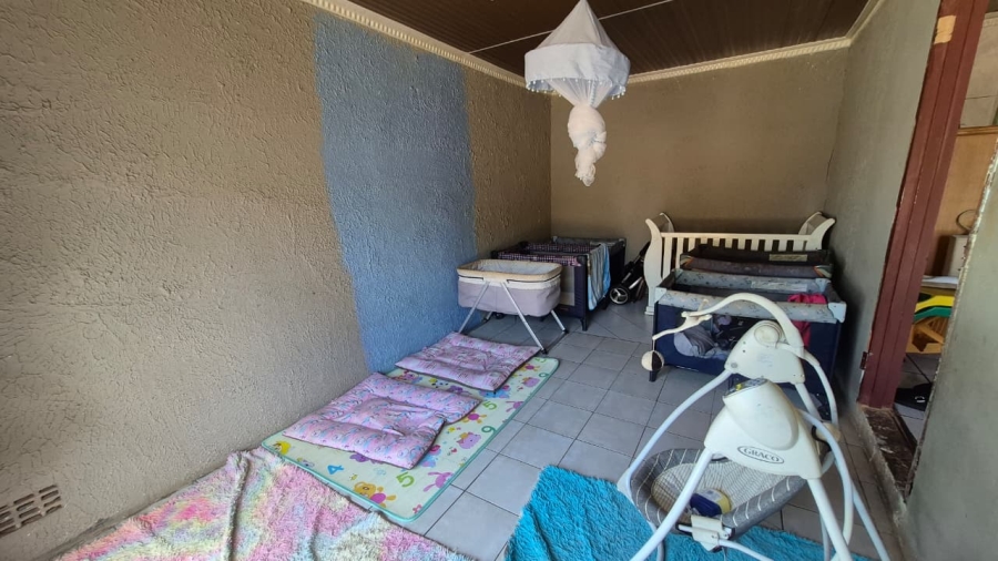 3 Bedroom Property for Sale in Crystal Park Gauteng