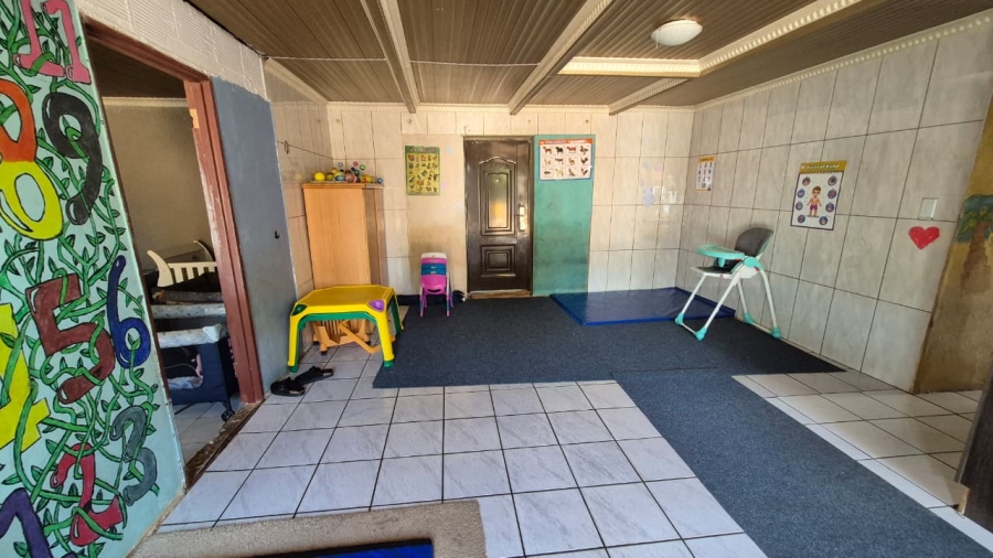 3 Bedroom Property for Sale in Crystal Park Gauteng