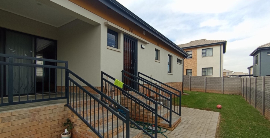 3 Bedroom Property for Sale in Lotus Gardens Gauteng