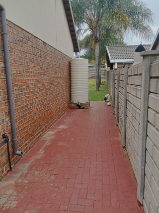 3 Bedroom Property for Sale in Valhalla Gauteng