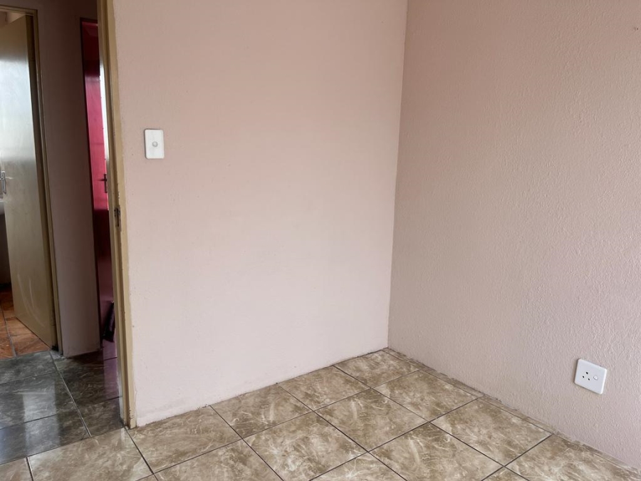 3 Bedroom Property for Sale in Elandspoort Gauteng