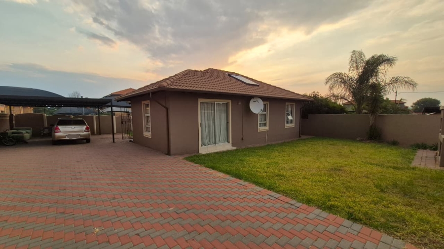 3 Bedroom Property for Sale in Rynfield A H Gauteng
