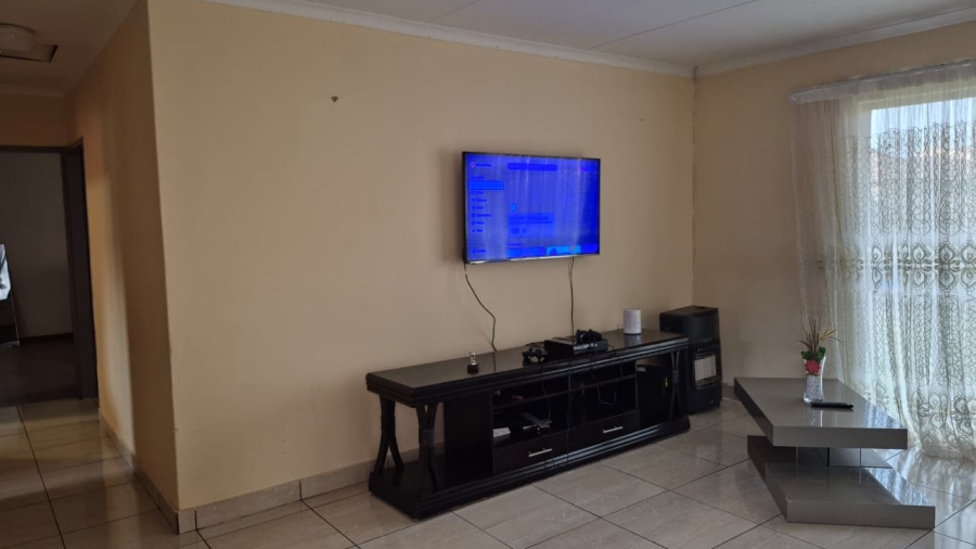3 Bedroom Property for Sale in Rynfield A H Gauteng
