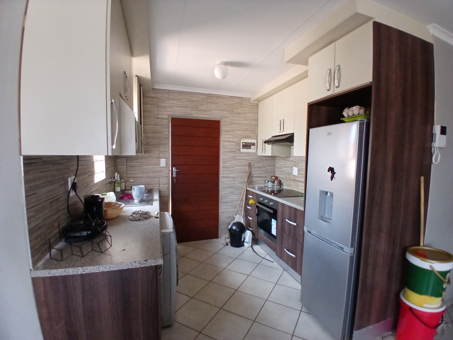 3 Bedroom Property for Sale in Lotus Gardens Gauteng