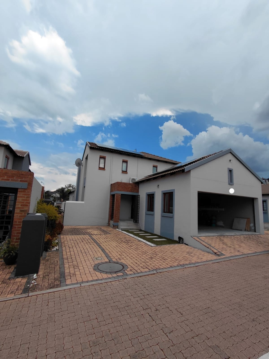 3 Bedroom Property for Sale in Montana Gauteng