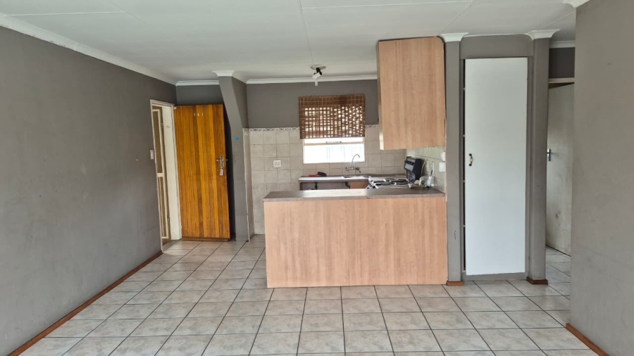 3 Bedroom Property for Sale in Ravenswood Gauteng