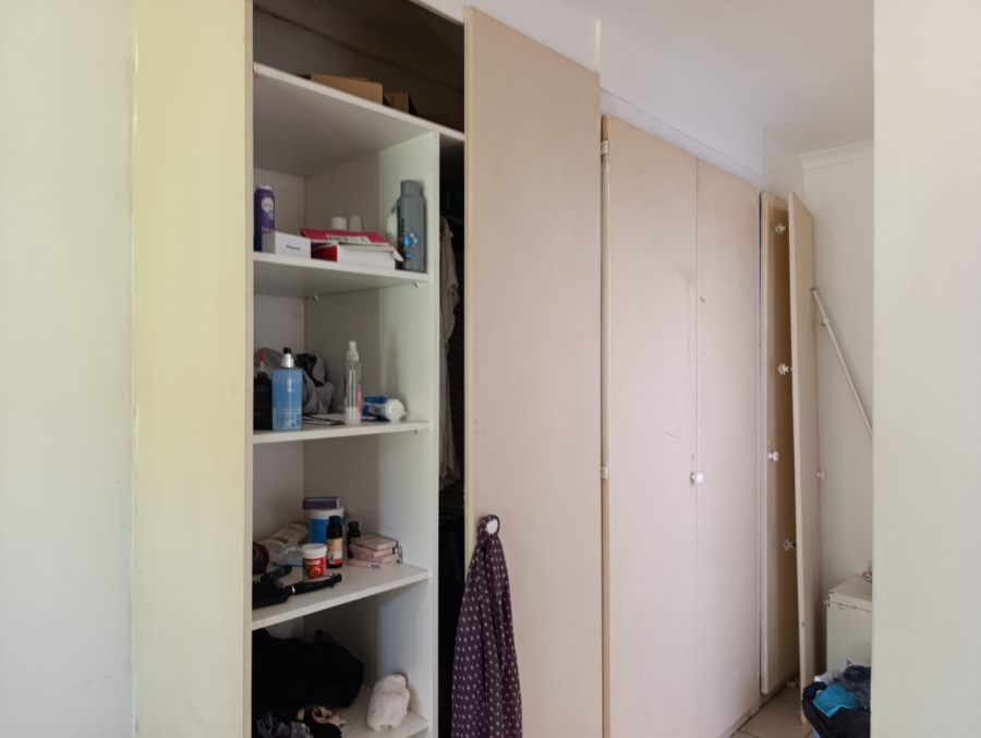 2 Bedroom Property for Sale in Hesteapark Gauteng