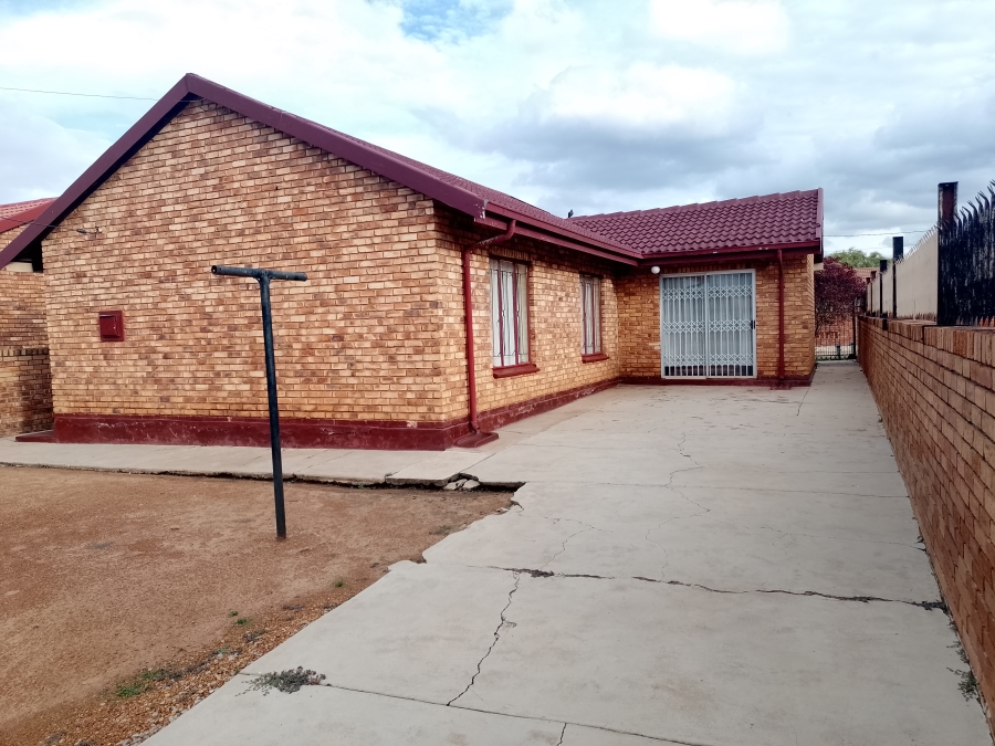 3 Bedroom Property for Sale in Mamelodi East Gauteng