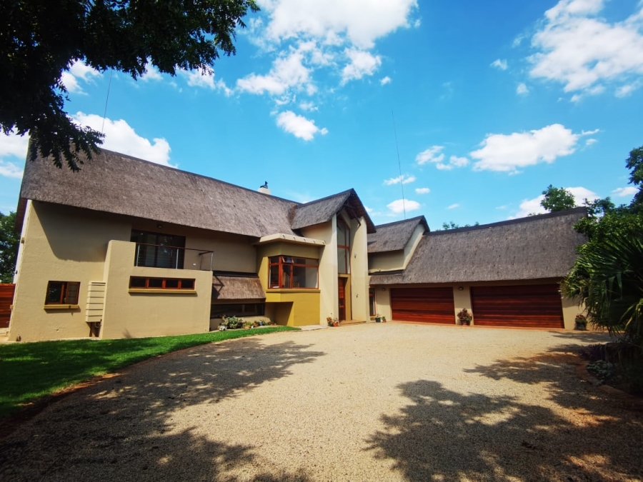 4 Bedroom Property for Sale in Roodeplaat Gauteng