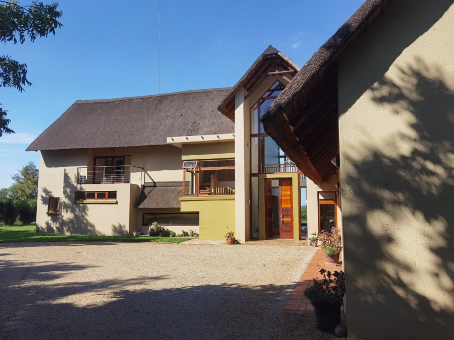 4 Bedroom Property for Sale in Roodeplaat Gauteng