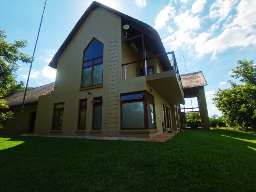 4 Bedroom Property for Sale in Roodeplaat Gauteng