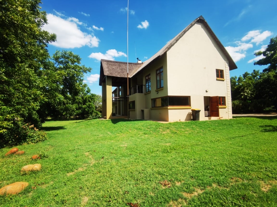 4 Bedroom Property for Sale in Roodeplaat Gauteng