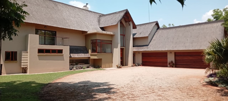 4 Bedroom Property for Sale in Roodeplaat Gauteng