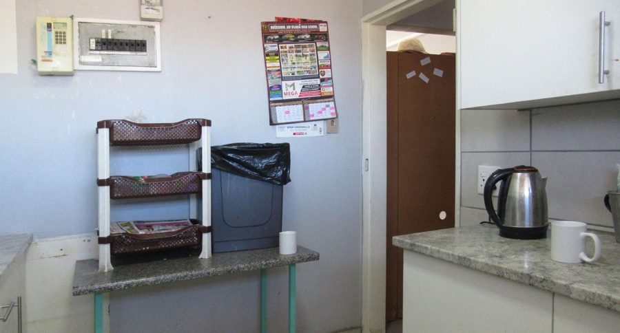 2 Bedroom Property for Sale in Greenhills Gauteng