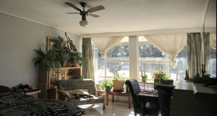 2 Bedroom Property for Sale in Greenhills Gauteng