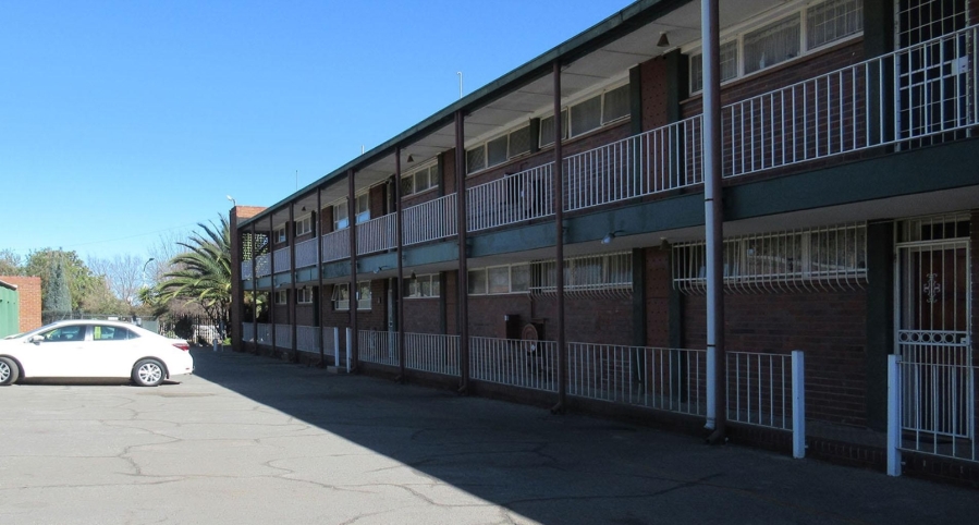 2 Bedroom Property for Sale in Greenhills Gauteng