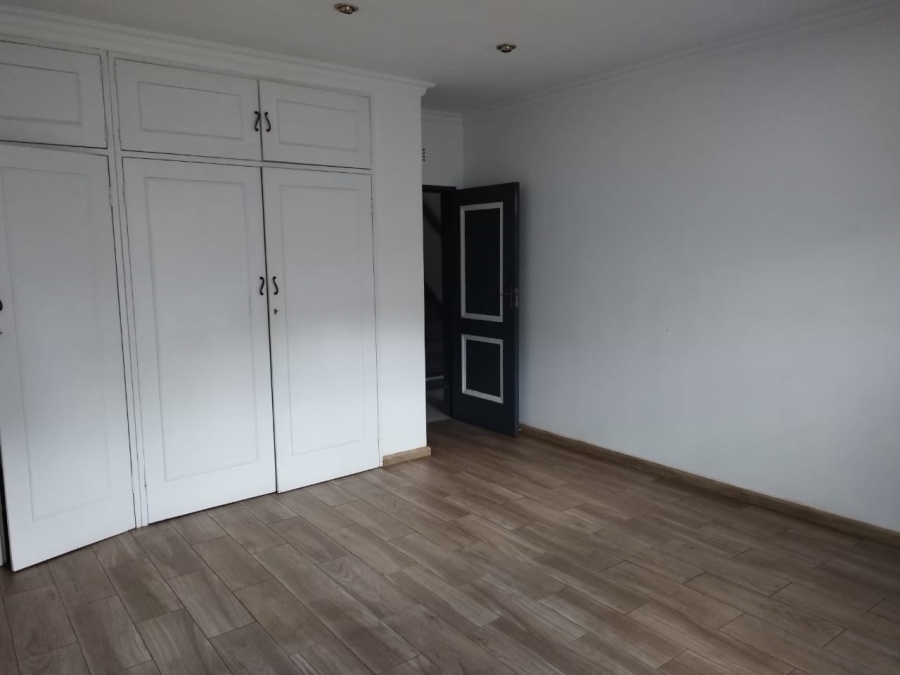 4 Bedroom Property for Sale in Bedfordview Gauteng