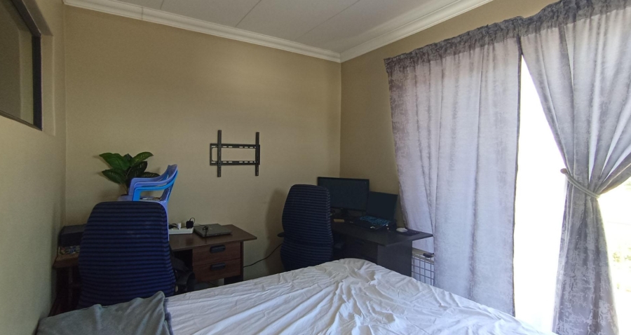 2 Bedroom Property for Sale in Roodepark Eco Estate Gauteng