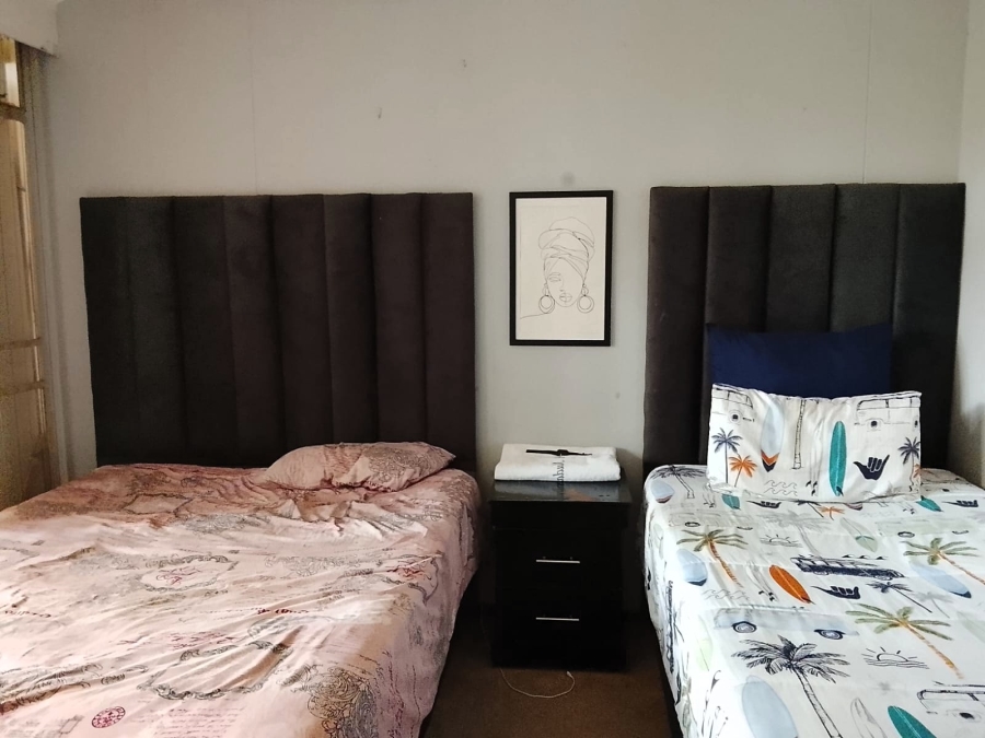 2 Bedroom Property for Sale in Silverton Gauteng