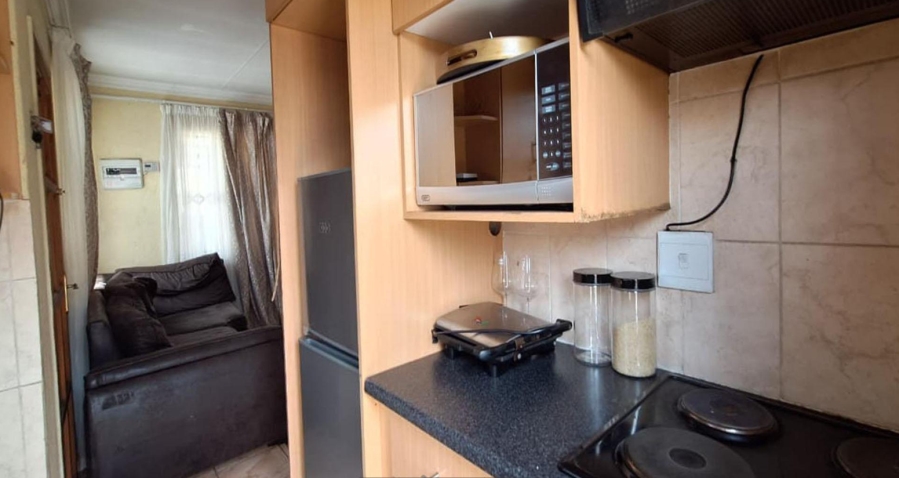 2 Bedroom Property for Sale in New Payneville Gauteng