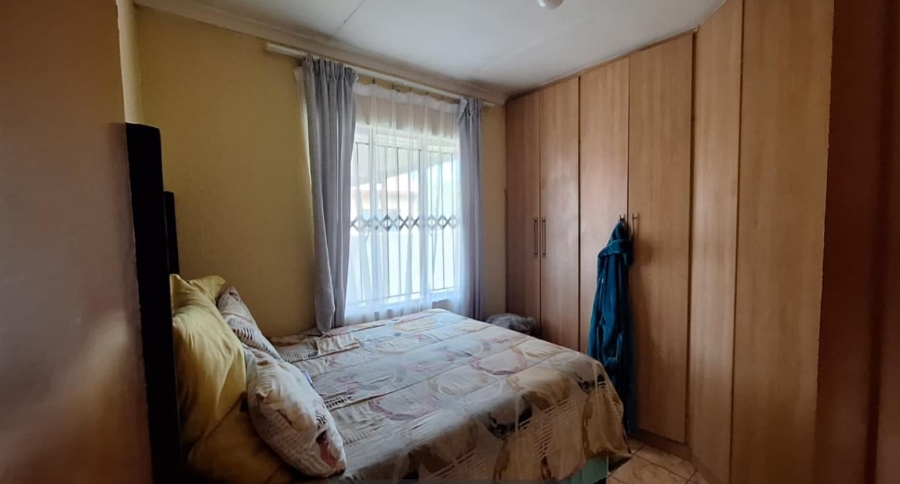 2 Bedroom Property for Sale in New Payneville Gauteng