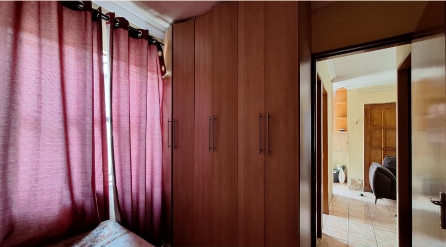 2 Bedroom Property for Sale in New Payneville Gauteng