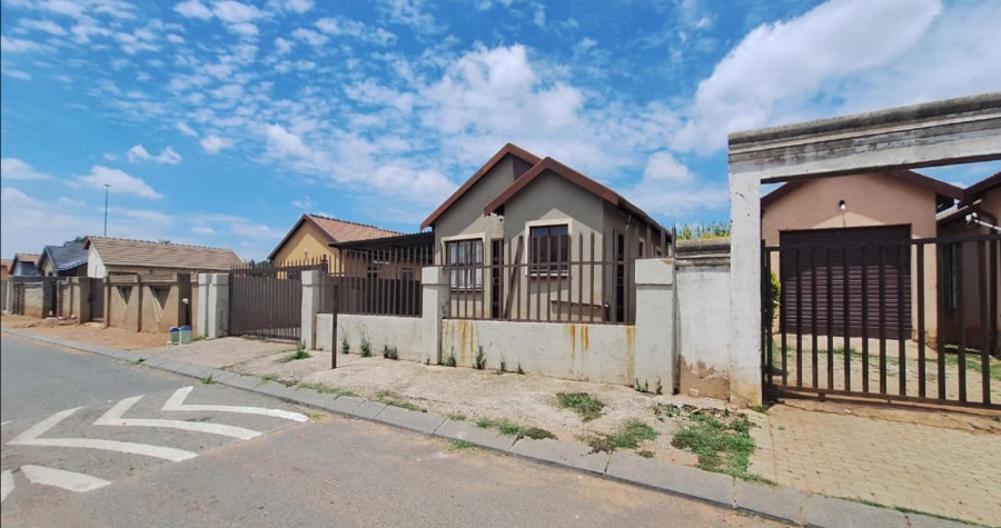 2 Bedroom Property for Sale in New Payneville Gauteng