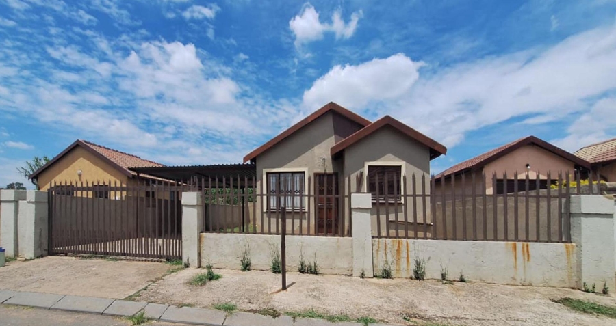 2 Bedroom Property for Sale in New Payneville Gauteng
