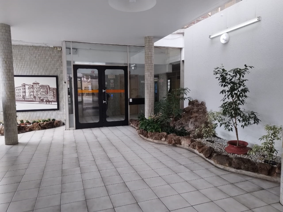 2 Bedroom Property for Sale in Parktown Gauteng