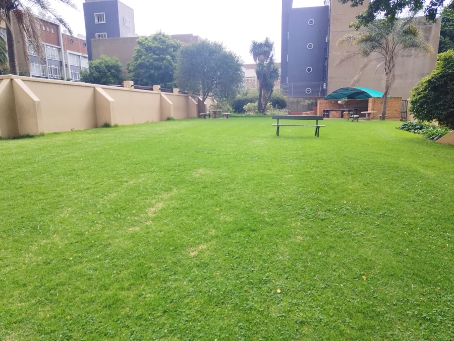 2 Bedroom Property for Sale in Parktown Gauteng