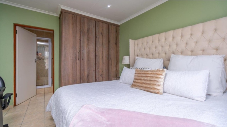 3 Bedroom Property for Sale in Montana Gauteng