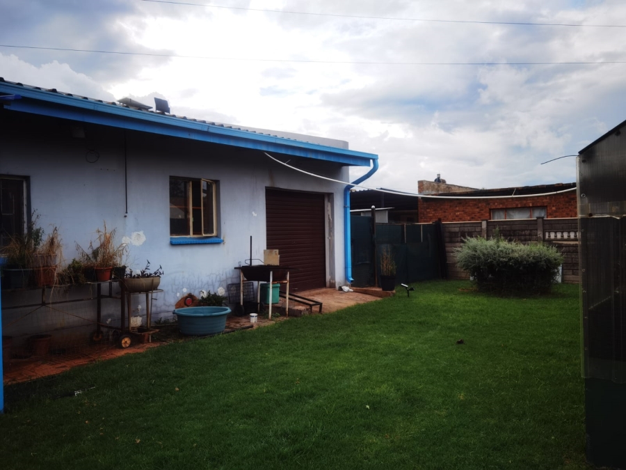 4 Bedroom Property for Sale in Riamar Park Gauteng