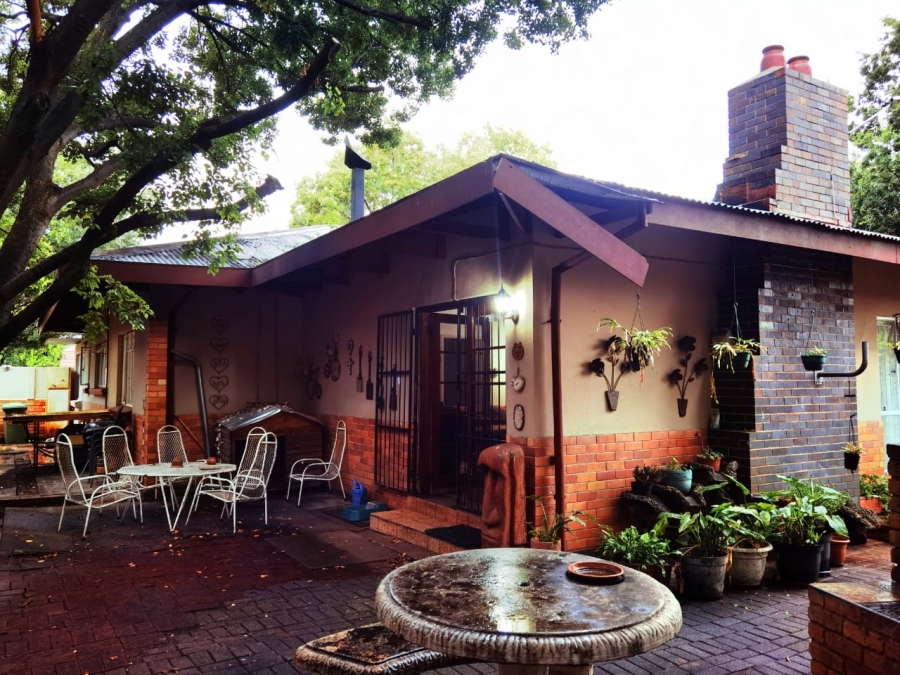 5 Bedroom Property for Sale in Erasmus Gauteng