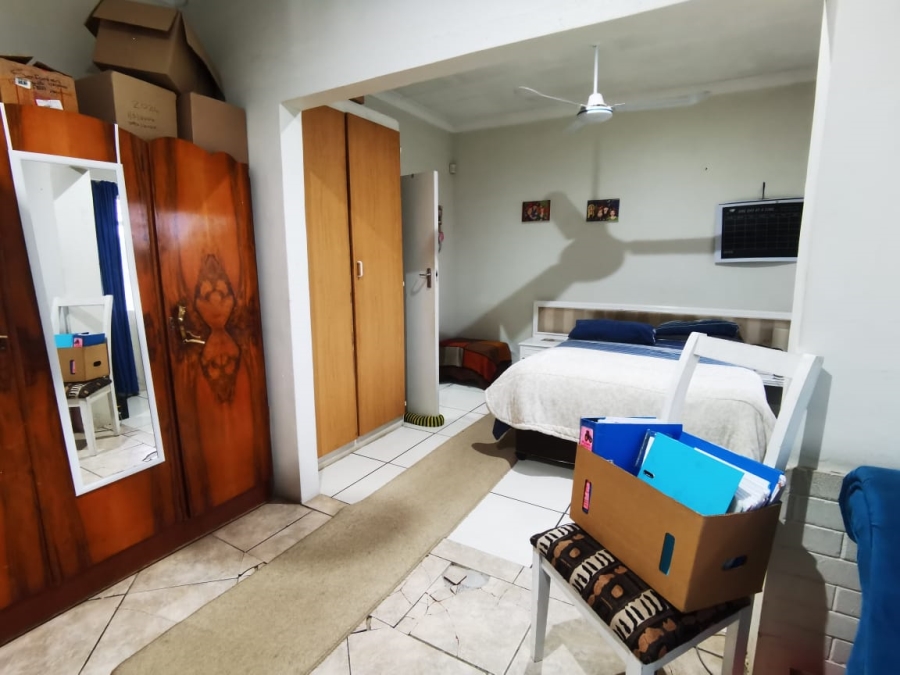 5 Bedroom Property for Sale in Erasmus Gauteng