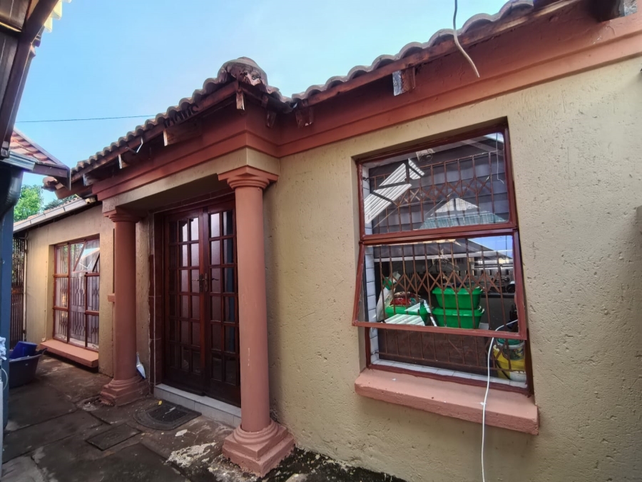 4 Bedroom Property for Sale in Soshanguve XX Gauteng