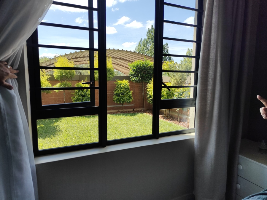 3 Bedroom Property for Sale in Roodepark Eco Estate Gauteng