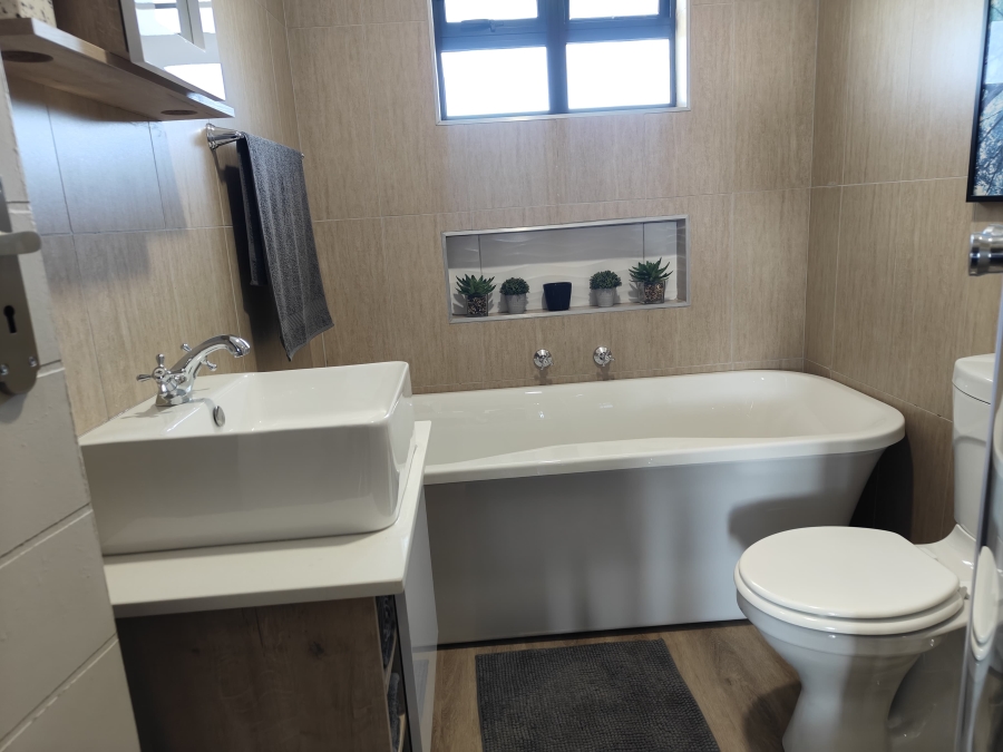 3 Bedroom Property for Sale in Roodepark Eco Estate Gauteng