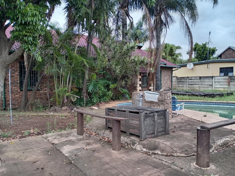 To Let 3 Bedroom Property for Rent in Dorandia Gauteng