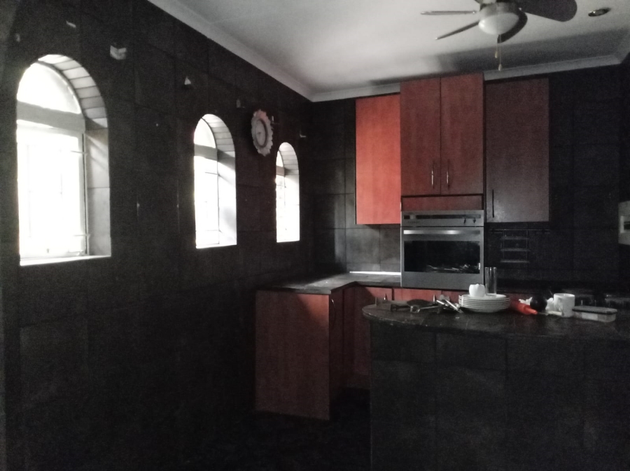 To Let 3 Bedroom Property for Rent in Dorandia Gauteng