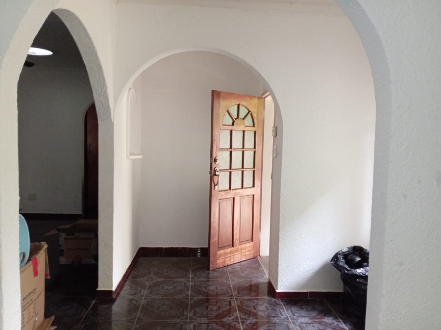 To Let 3 Bedroom Property for Rent in Dorandia Gauteng