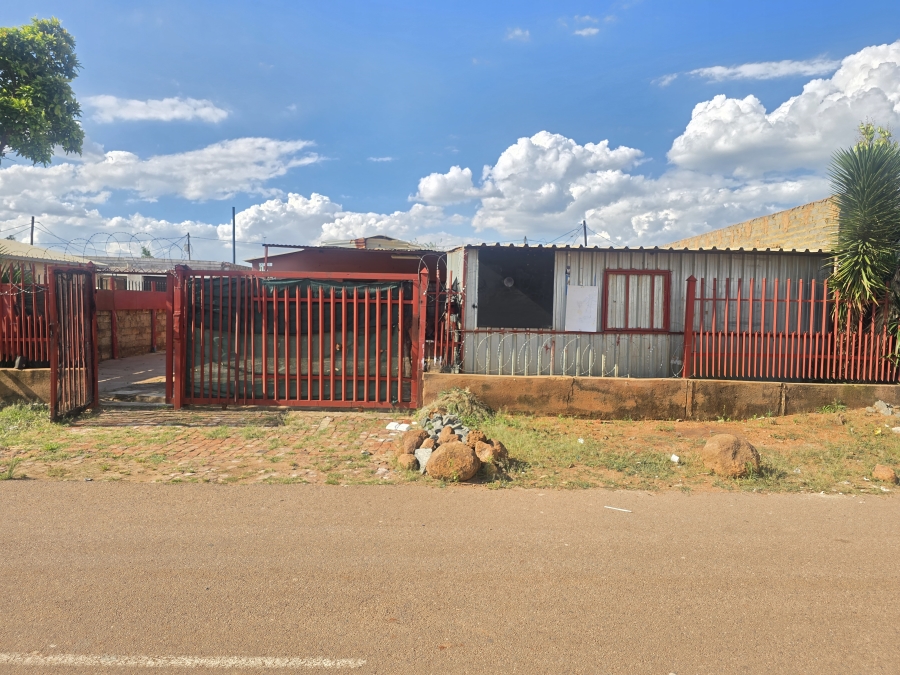 2 Bedroom Property for Sale in Soshanguve South Gauteng