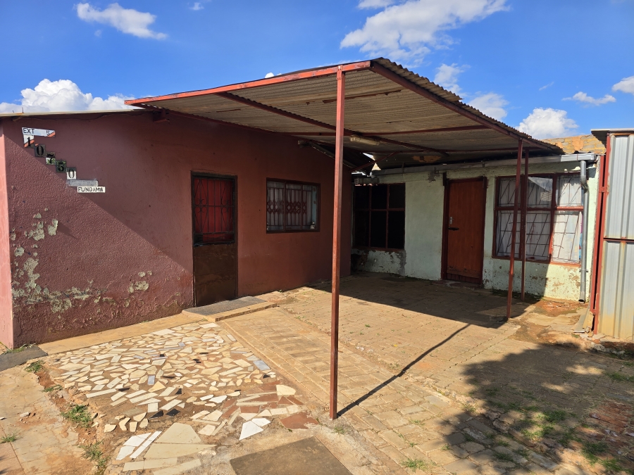 2 Bedroom Property for Sale in Soshanguve South Gauteng