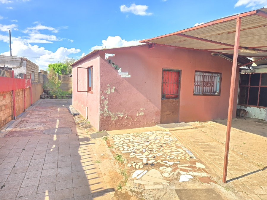 2 Bedroom Property for Sale in Soshanguve South Gauteng