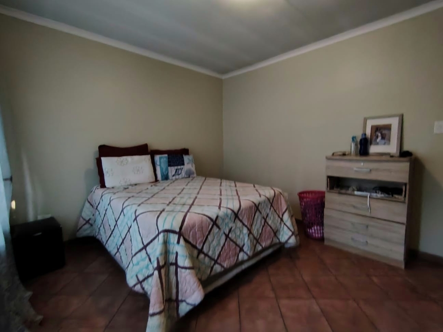 2 Bedroom Property for Sale in Wonderboom South Gauteng